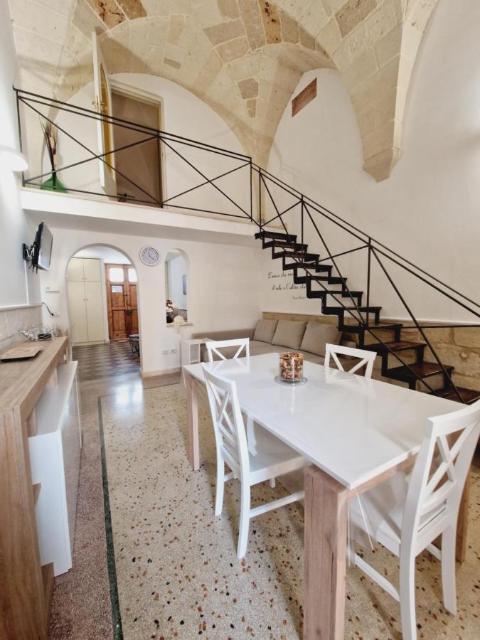 Casa Dante Two Steps From The Center Villa Lecce Exterior photo